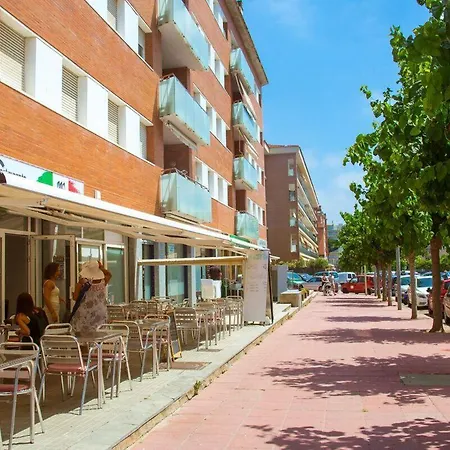 Tic Tac 23 Family With Pool View * Lloret de Mar