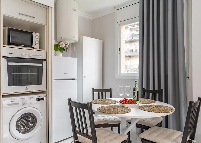 Tic Tac 23 Family With Pool View Lloret de Mar