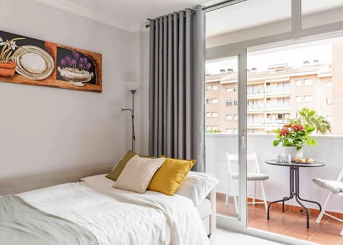 Tic Tac 23 Family With Pool View Apartament